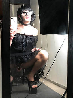 Tranny hookers like the taste of spunk