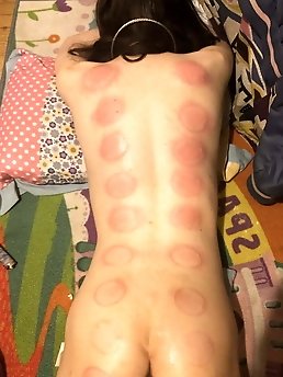 Curvy harlots take off hot bra